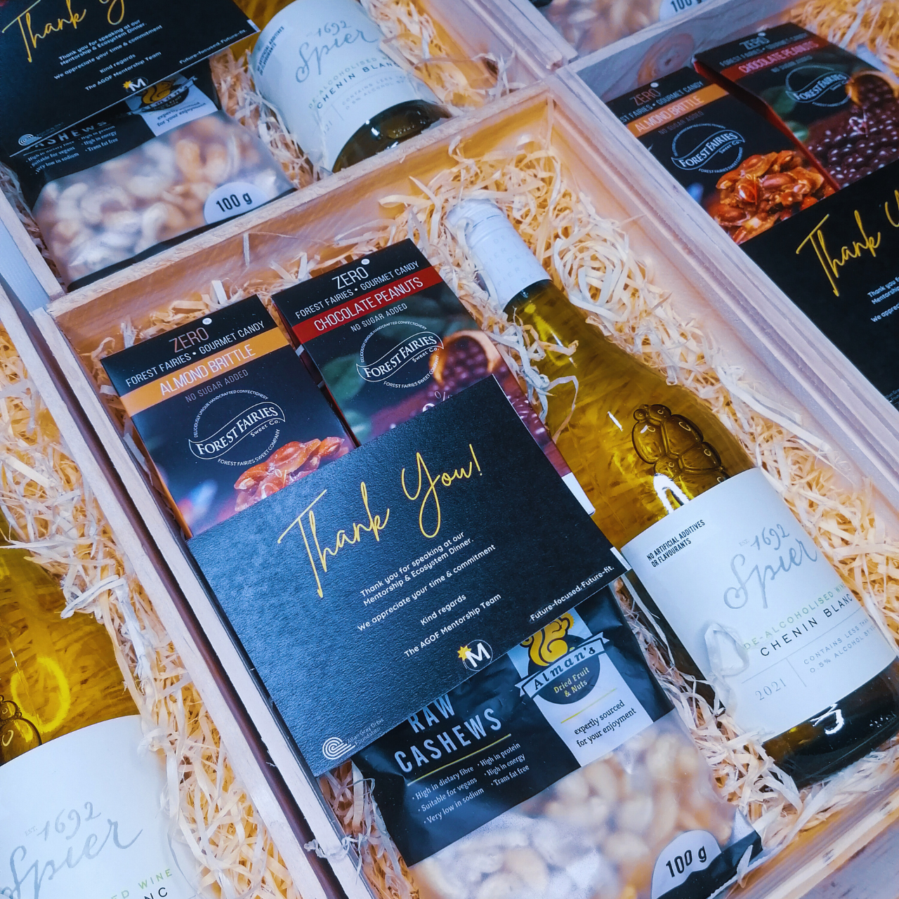 Wine and Nuts Gift Box (The Joyful Treats Gift Box)