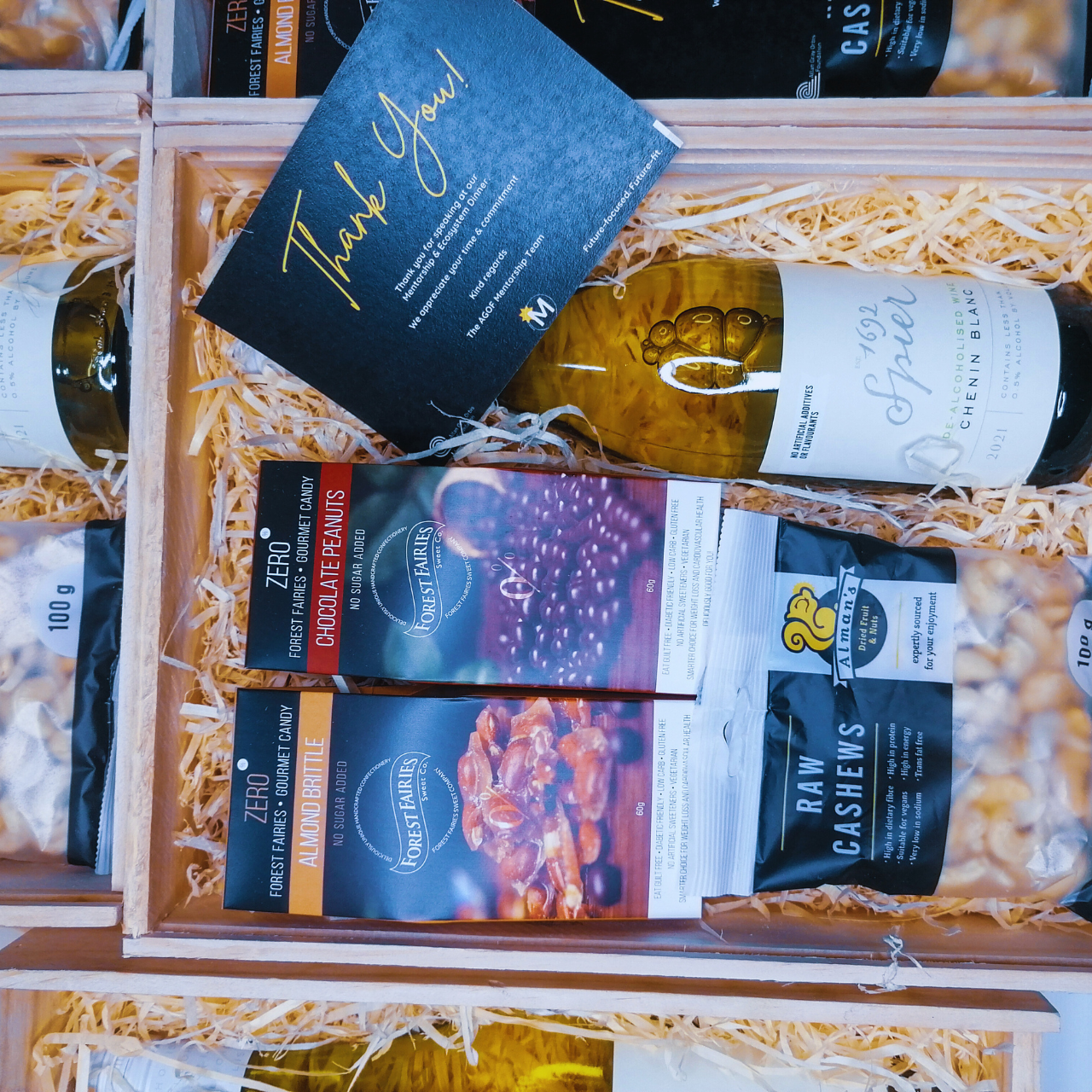 Wine and Nuts Gift Box (The Joyful Treats Gift Box)